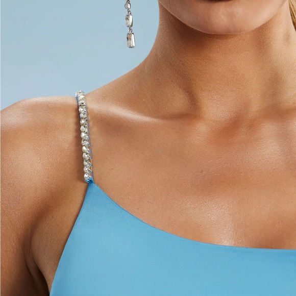 New Asymmetric Cut Out Midaxi Dress in Blue - Picture 4 of 6